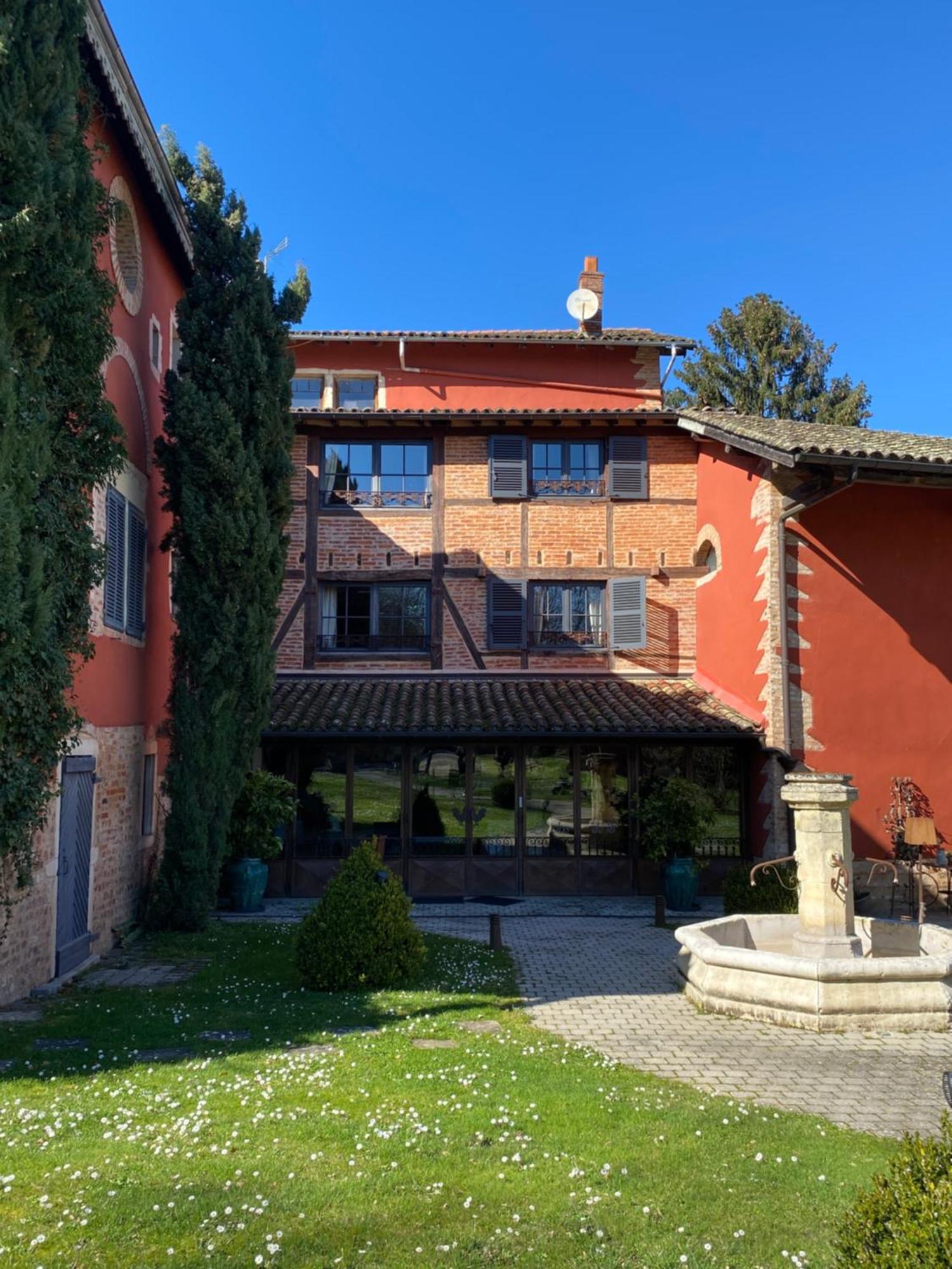 Les Jardins De La Tour Hotel Chatillon-sur-Chalaronne Luaran gambar